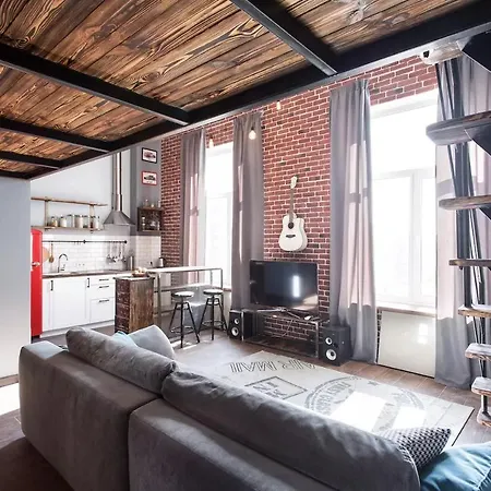 Apartment Two Independent Nearby For 8, Ph